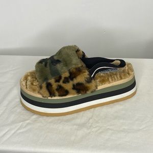 Steve Madden Womens Alvaro Leopard Sandals Women’s Size 9